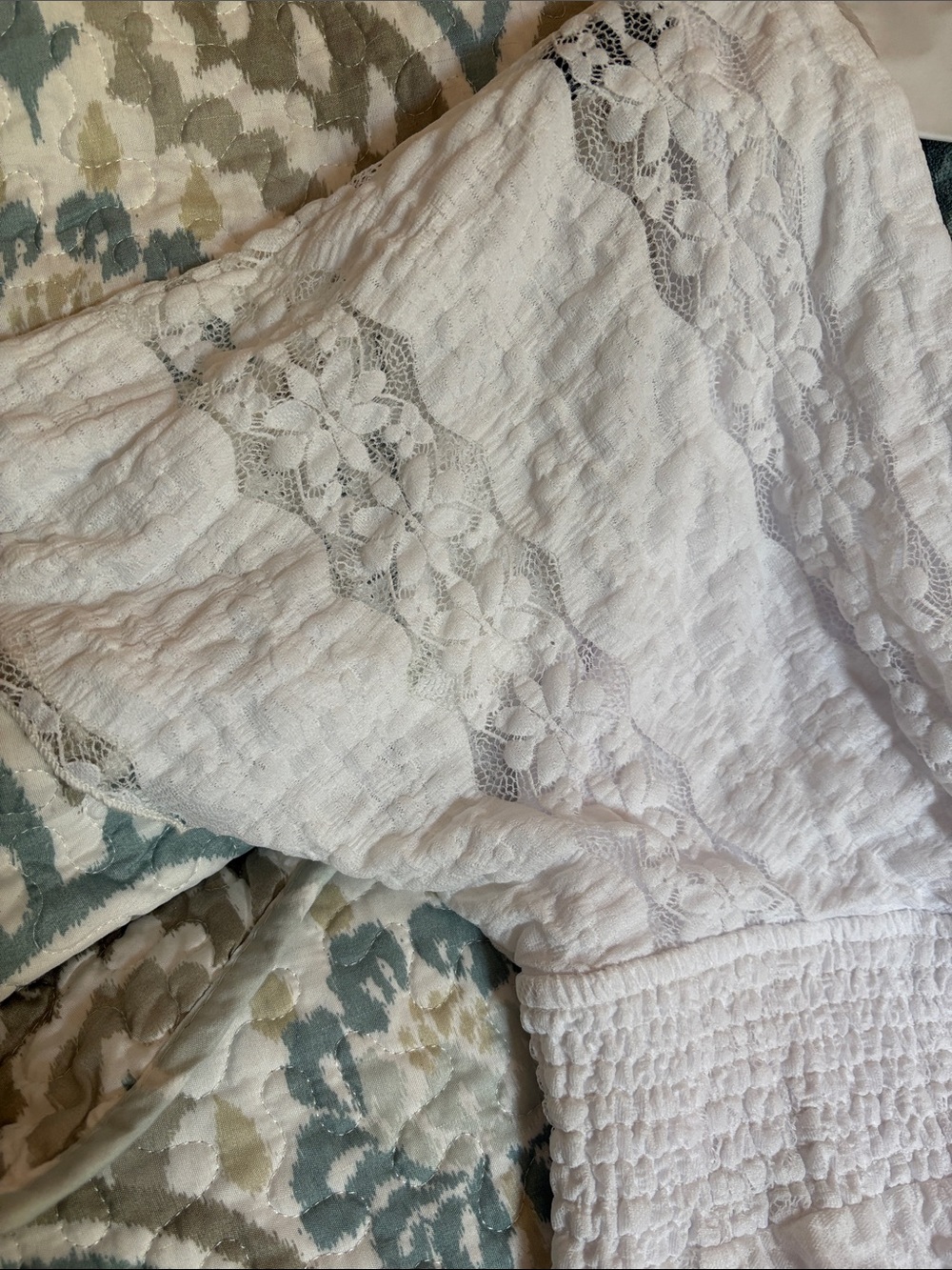 Rabbit Rabbit Rabbit Designs White Lace Quilted Dress size 12